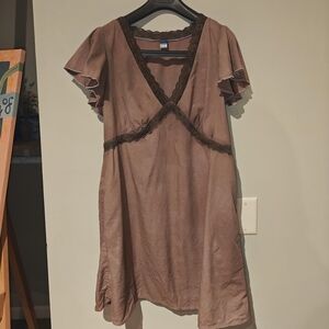 Mauve V-Neck Dress with Lace Detail